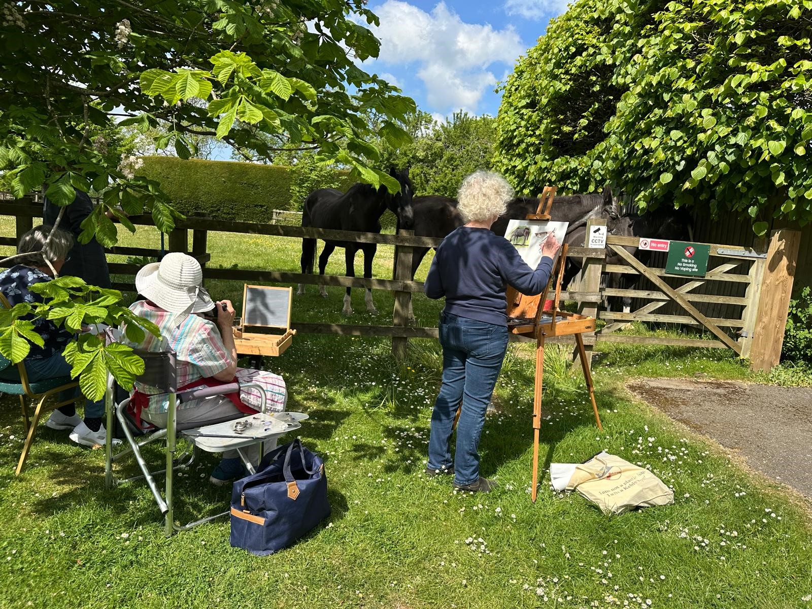 Artists support equine charity