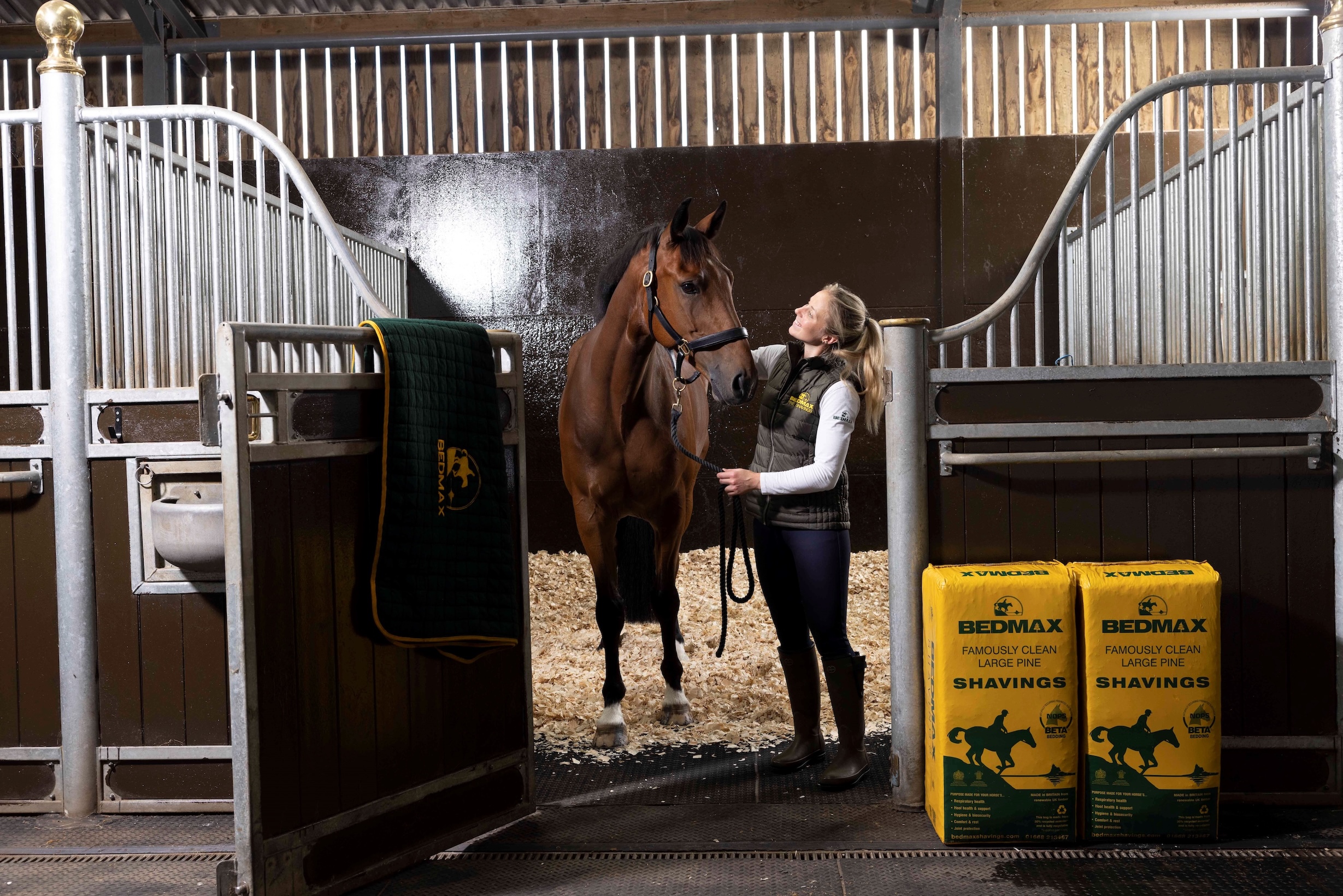 Bedmax horse bedding: an unbeatable combination of health, hygiene and ...