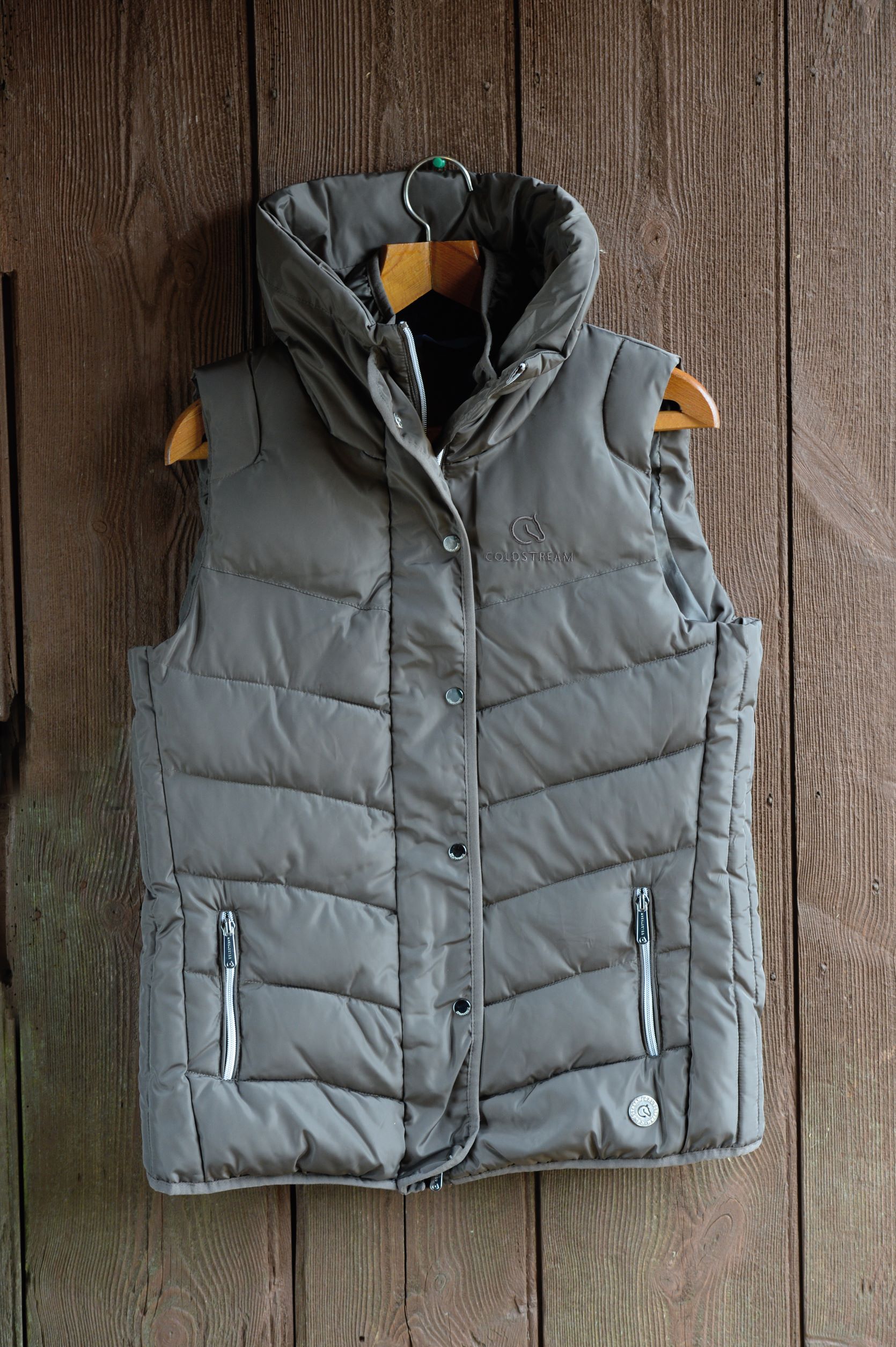5 gilets tried and tested by horse owners and riders - Your Horse